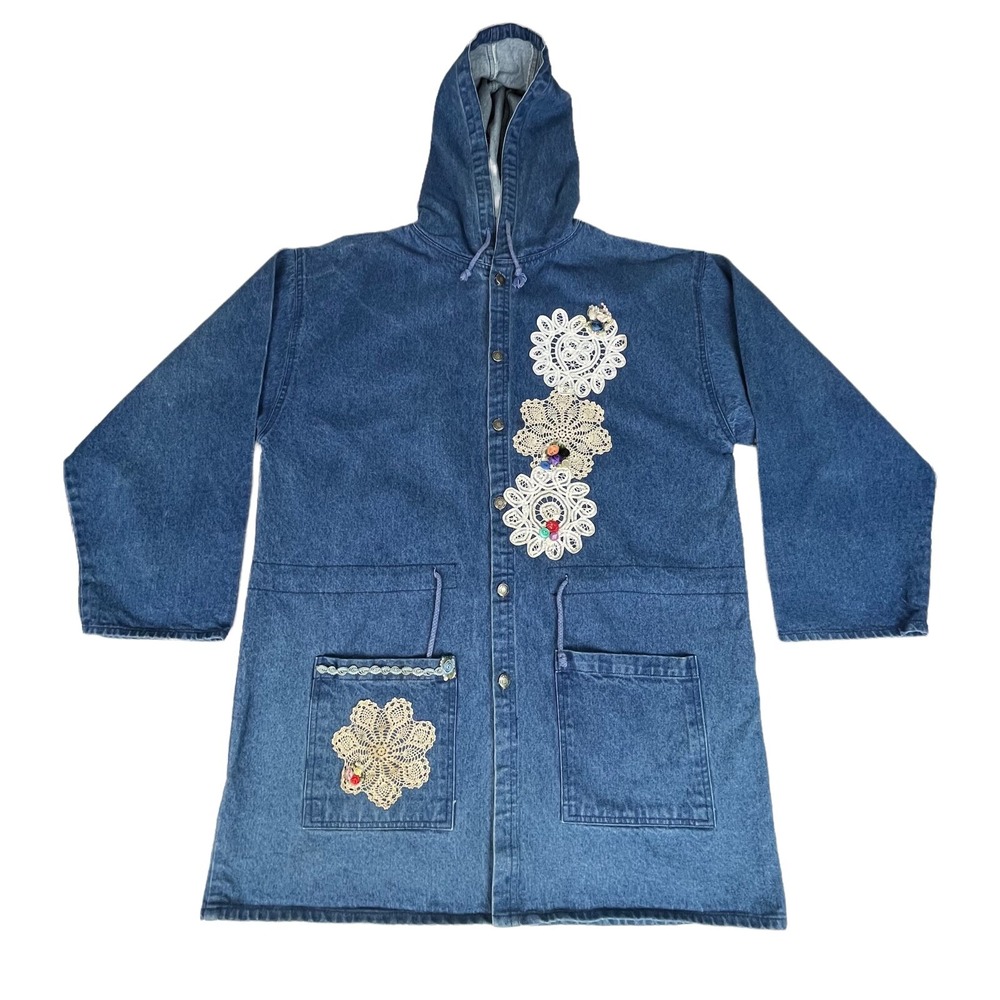 UNI Code Denim Boho Whimsical Artsy Retro Embroidered Grandma Jacket Women Big‎